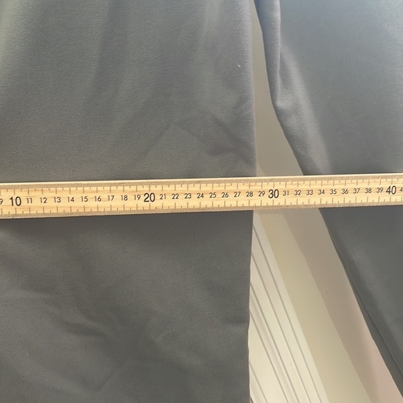 Oak + Fort - Tie Front Flowy Pants - Green Grey Neutral - Size 10 - Picture 13 of 16